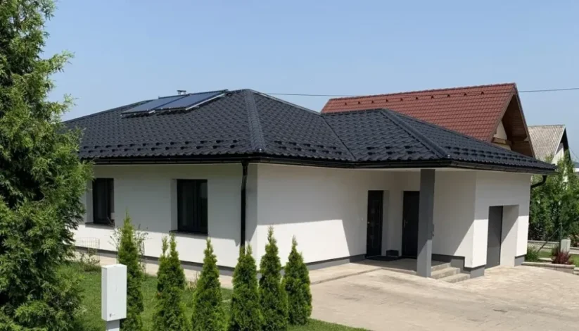 Veľkoformátová krytina ROVA Mega