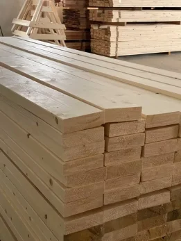 Hobľované hranoly C24