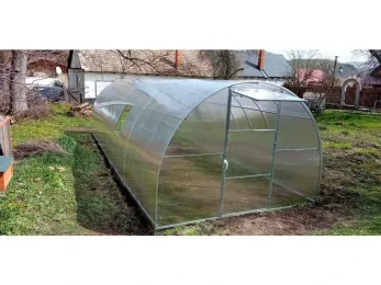 Polykarbonátový skleník Garant